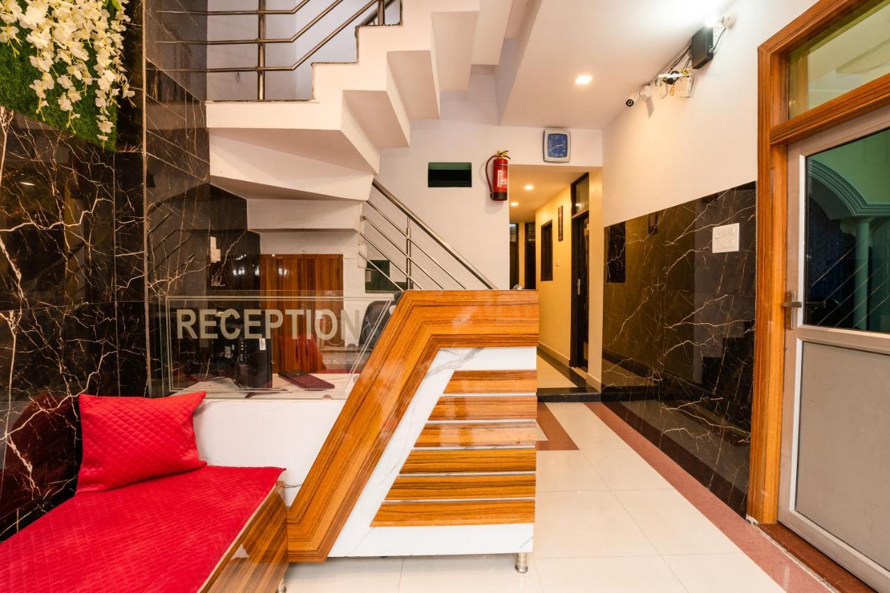 Ventex Inn Lucknow Zewnętrze zdjęcie