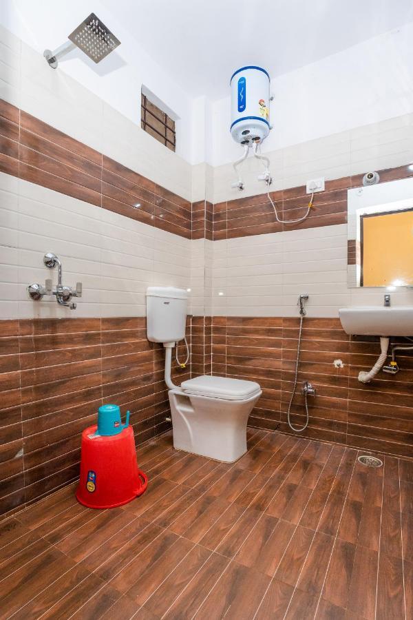 Ventex Inn Lucknow Zewnętrze zdjęcie